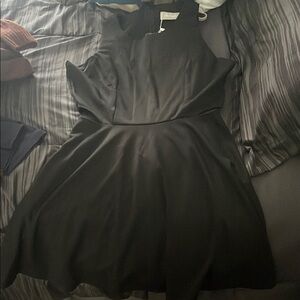 Elegant Black Sleeveless Dress